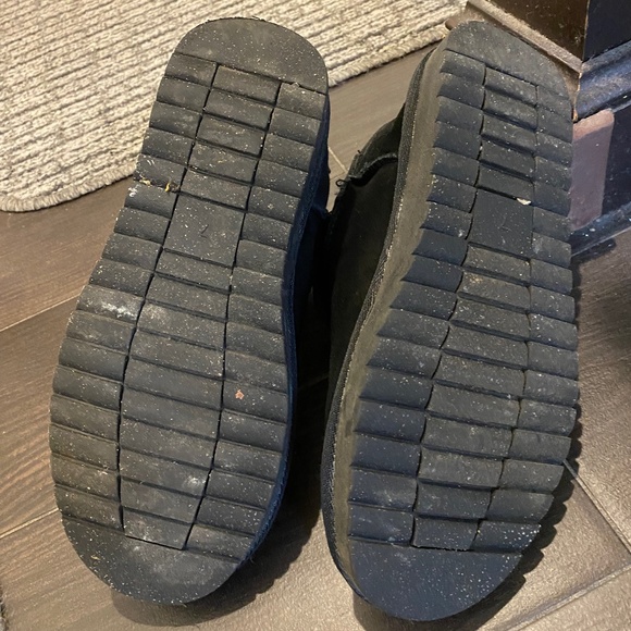 Cushionaire Suede Black Ankle Boots - Picture 7 of 8